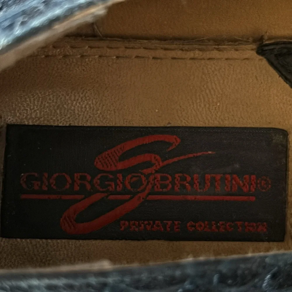 Giorgio Brutini blue snakeskin print shoes size 10